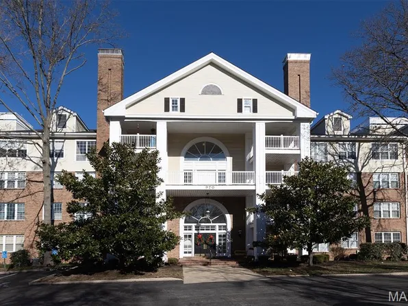 970 N Spoede Rd APT 17, Saint Louis, MO 63146