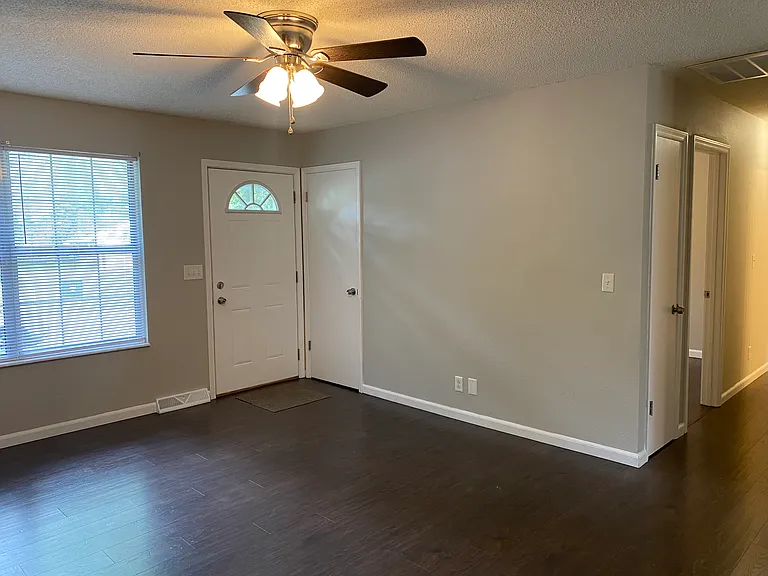 34 Nocturne Ct — Photo 4
