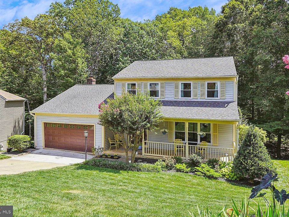 1st image of 16087 Deer Park Dr