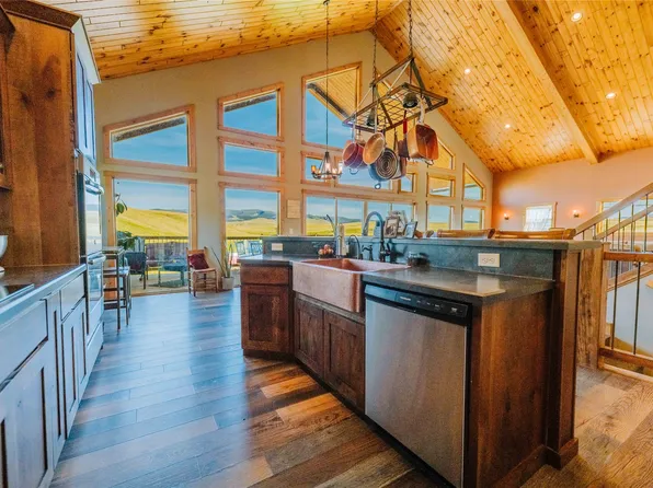 7 Papson Ridge Ln, Hall, MT 59837