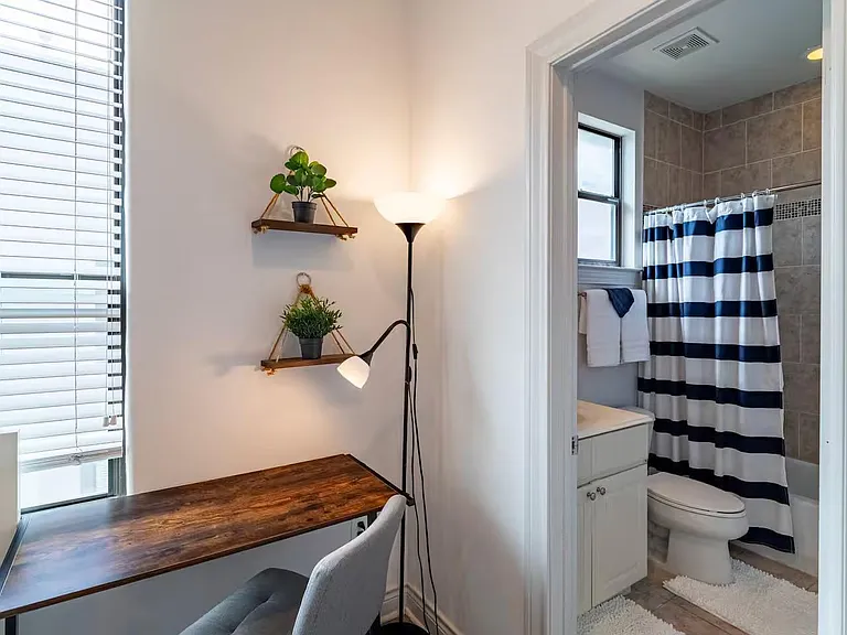 1806 Rosalie St — Photo 27