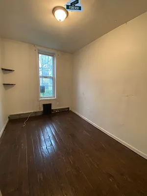 Rented by Fifth & Forever LLC | media 22