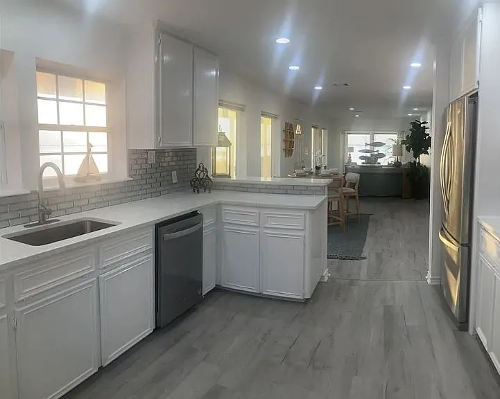 3021 Laguna Shores Rd — Photo 11