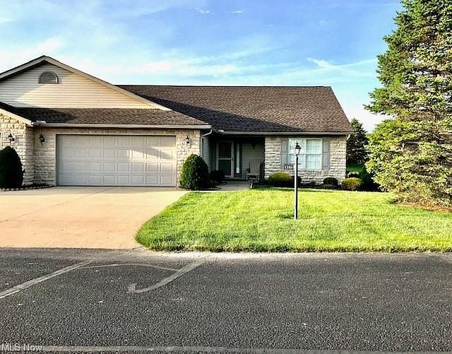 1st image of 1106 Evergreen Dr NW