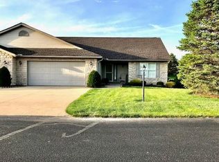 1106 Evergreen Dr NW, Strasburg, OH 44680