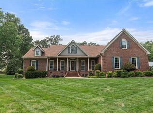 4000 Thornbrook Rd, Greensboro, NC 27406