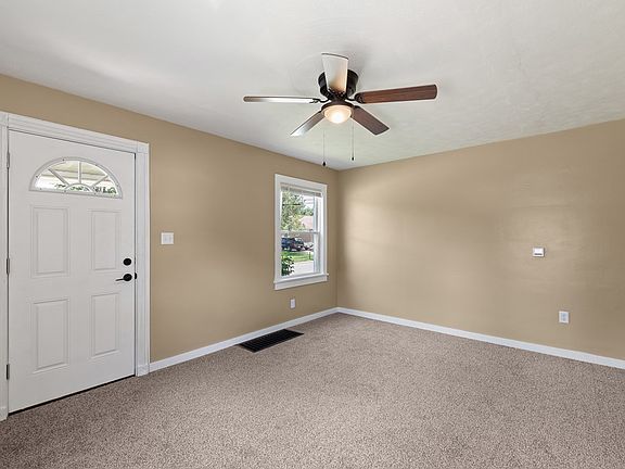 4th image of 43 Shelby Ave