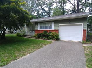 4 Wisconsin Ln, Whiting, NJ 08759