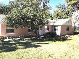 244 Lake Griffin Rd, Lady Lake, FL 32159