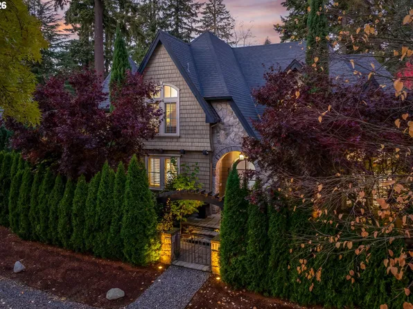 815 E Ave, Lake Oswego, OR 97034