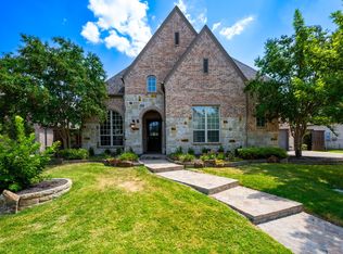 640 Creekway Dr, Irving, TX 75039