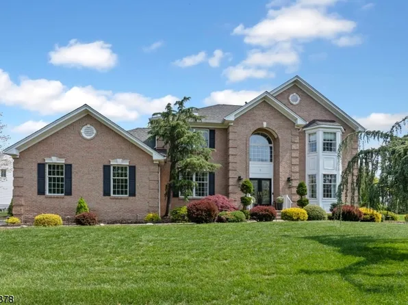 3 Briarwood Ct, Hanover Twp., NJ 07981