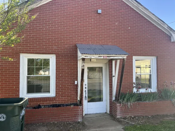 910 S Talbert Blvd, Lexington, NC 27292