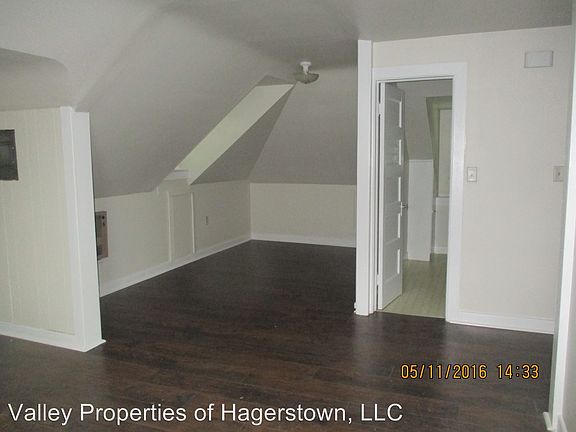 3rd image of 1103 Hamilton Blvd APT 3