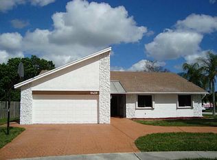 9439 NW 46th St, Fort Lauderdale, FL 33351