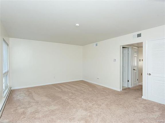 4th image of 10170 Sakura Dr