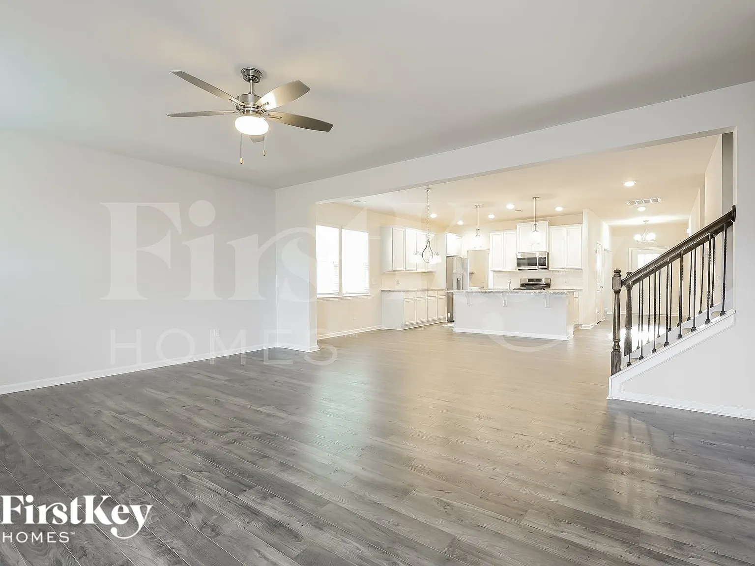 4 bed, 3.0 bath, 3184 sqft, $2,860 — Photo 4