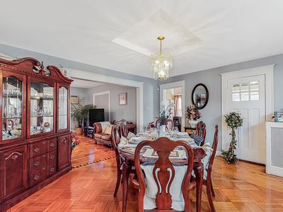 18818 Ilion Ave, Saint Albans, NY, 11412