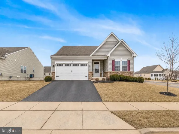 929 Robinson Rd, Townsend, DE 19734