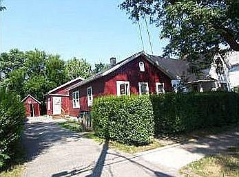 2nd image of 39 6th St