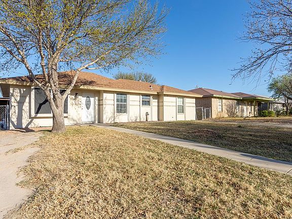2nd image of 1605 Camarinos Dr