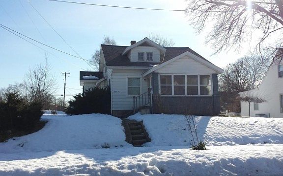 2nd image of 3304 Barrett Ave SW