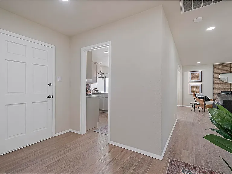 229 Vista Rio Cir — Photo 4