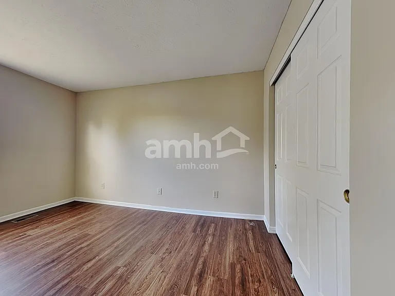 1371 Stableview Cir — Photo 18