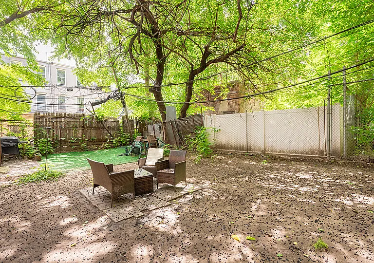 102 Rogers Ave #4 — Photo 23