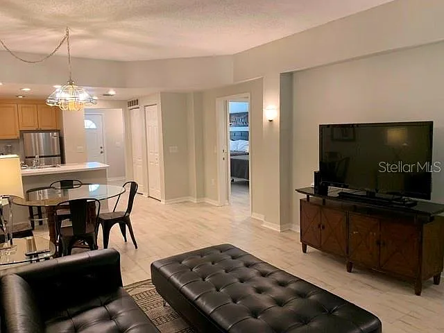 2 bed, 2.0 bath, 1119 sqft, $3,000 — Photo 4