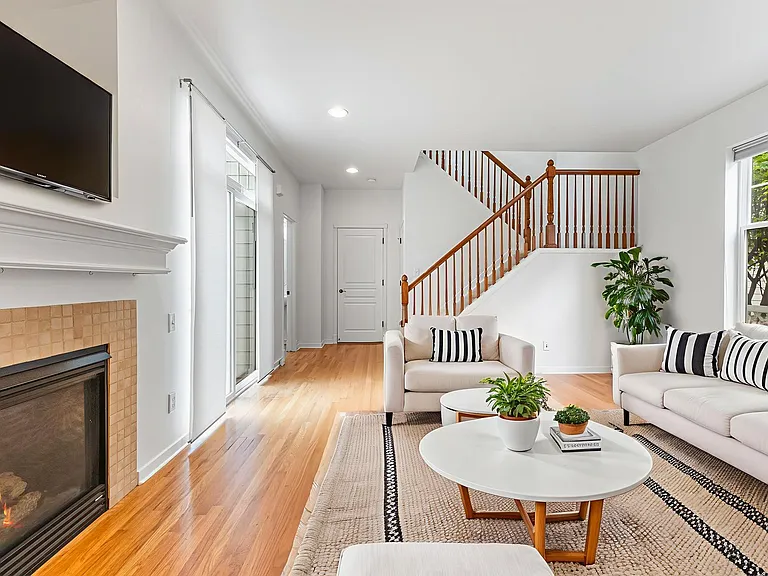 2750 Autumn Harvest Way — Photo 2