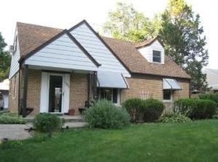 604 W Bob O Link Rd, Mount Prospect, IL 60056