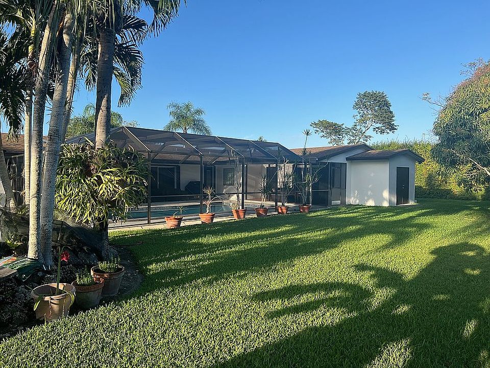 2nd image of 10380 SW 114th St