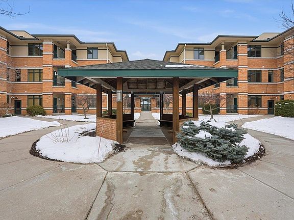 3rd image of 6767 Frank Lloyd Wright Ave APT 305