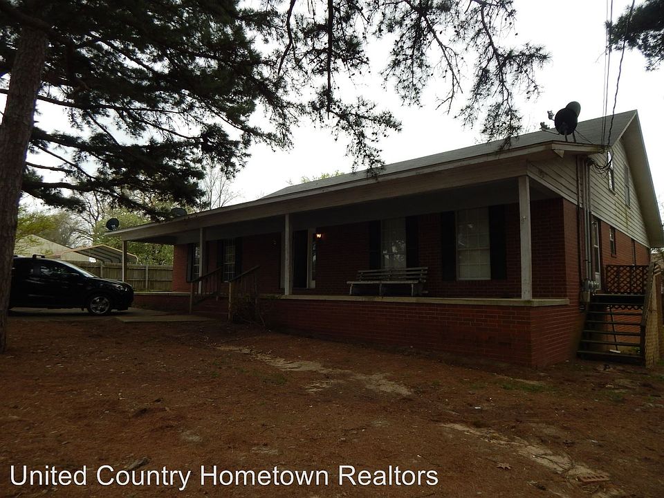 1st image of 209 N 26th St