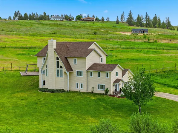 596 Ravenwood Dr, Stevensville, MT 59870