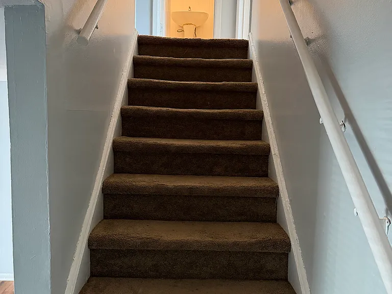 223 Peyton Pl SW — Photo 13