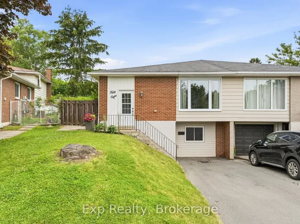 58 A Crossley Dr, Pt Hope, ON L1A 3T5