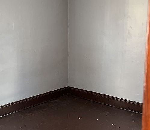 5th image of 4145 E 100th St Unit 2