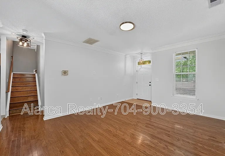 290 Sweet Martha Dr — Photo 6