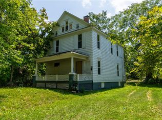 949 W Decatur St, Decatur, IL 62522