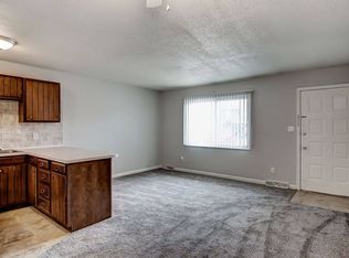 409 Green Valley Dr APT 50, Mount Vernon, IN 47620