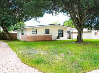 3621 Ithaca St N, Saint Petersburg, FL 33713
