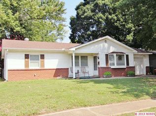 215 Grandview Blvd, Muskogee, OK 74403