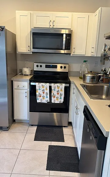 441 NE 5th St — Photo 5