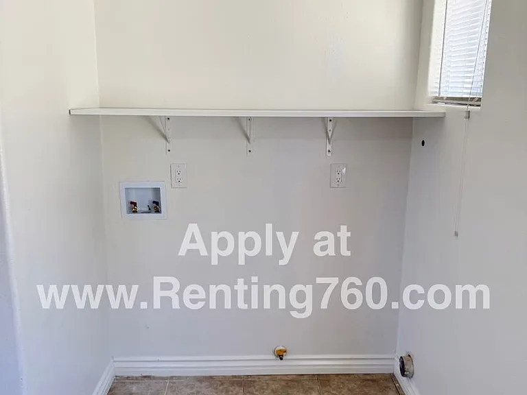 8650 Abeland Rd — Photo 6
