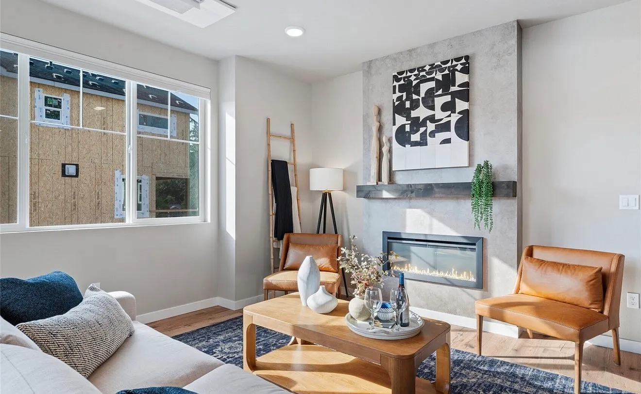 Madison Way, Lynnwood — Photo 1