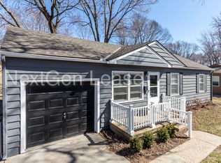 407 SW Highland St, Lees Summit, MO 64063