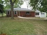 552 Hentschel Pl photo 1