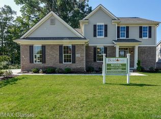 14263 Woodgrove Dr #124, Van Buren Township, MI